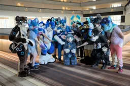 (6/6) blue dog group photo, there was a blue lamb